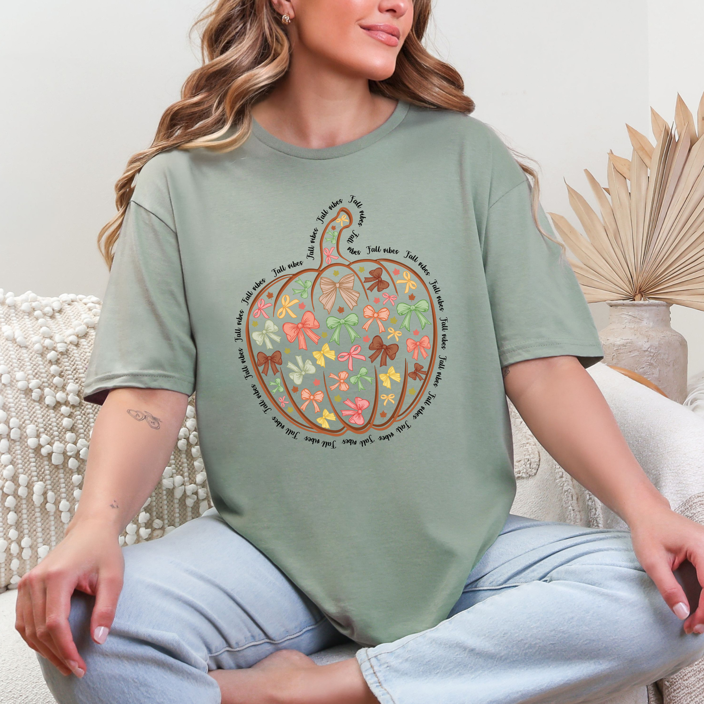 Bow Pumpkin Graphic Tee
