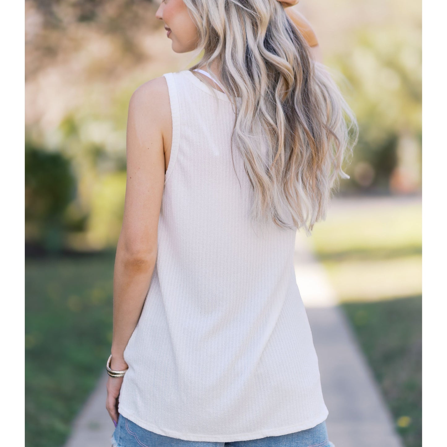 Ivory Basic - Tank