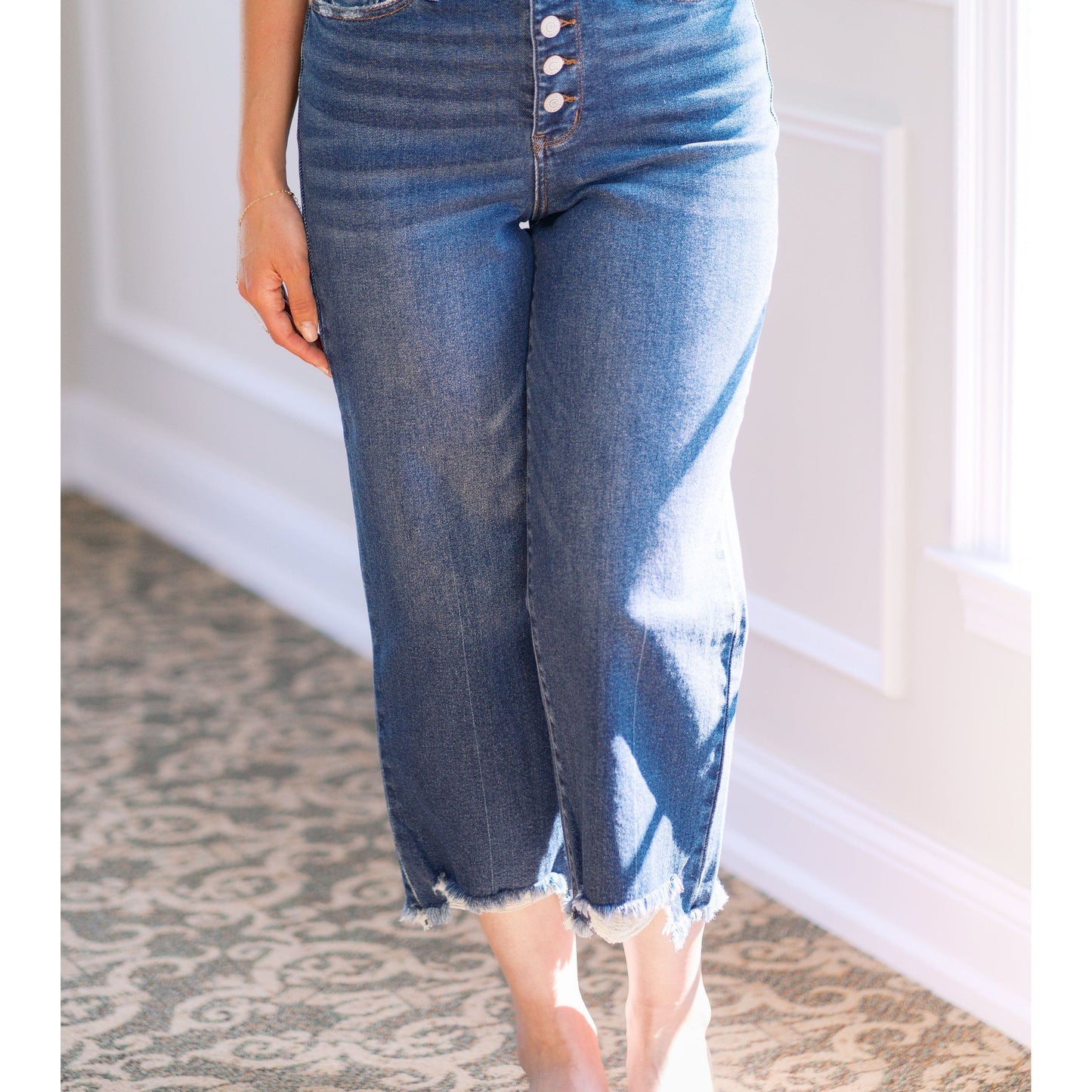 Weekend Stroll Judy Blue Crops