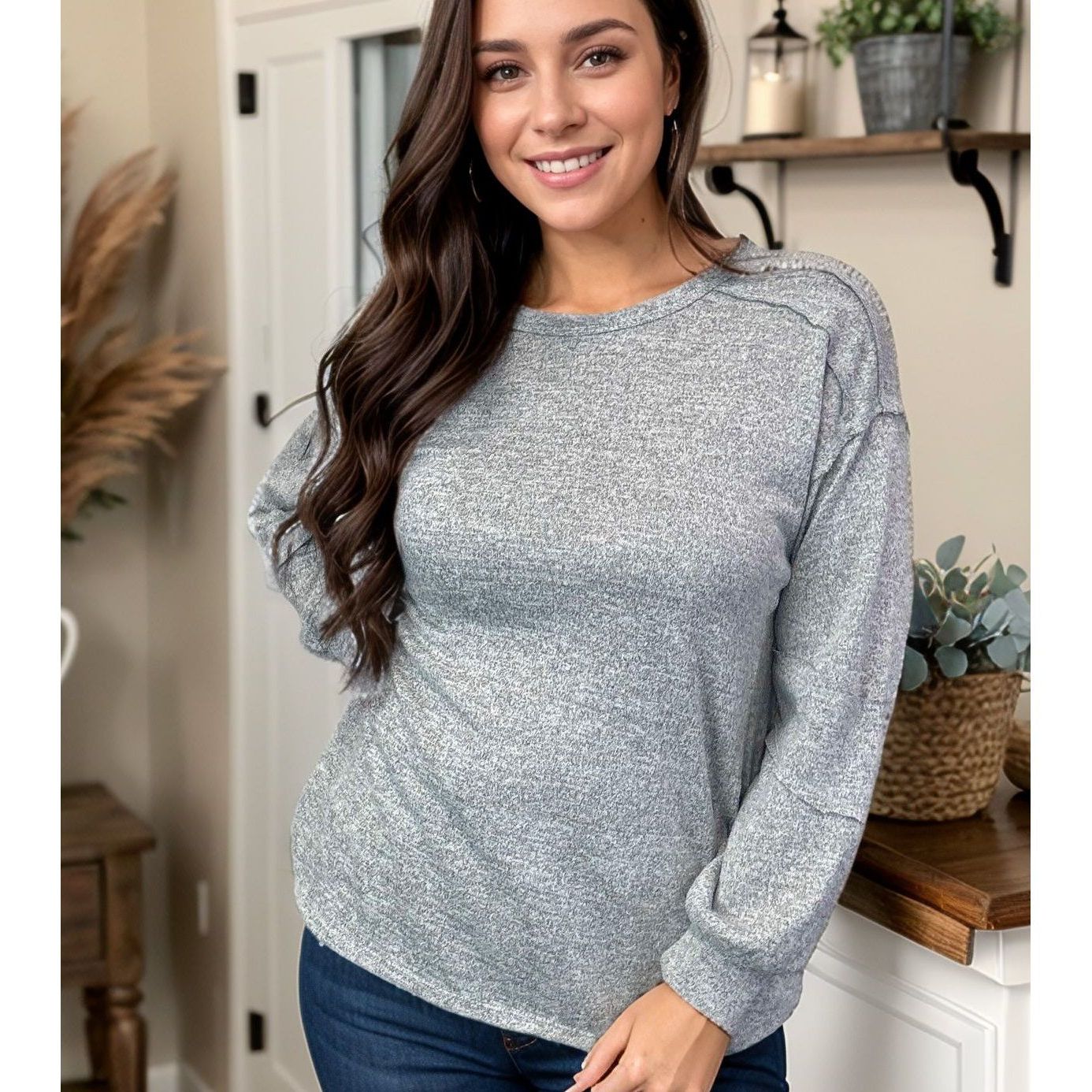 Snow Capped Vibes - Pullover