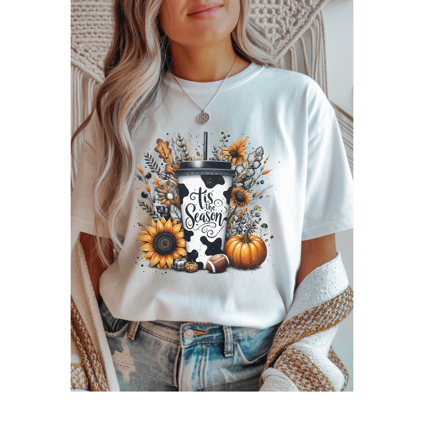 Tis The Season Graphic Tee